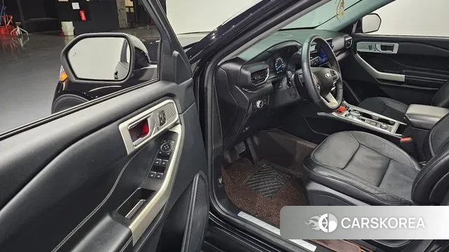 Ford Explorer 6th Generation 2020 Черный из Кореи, фото 2