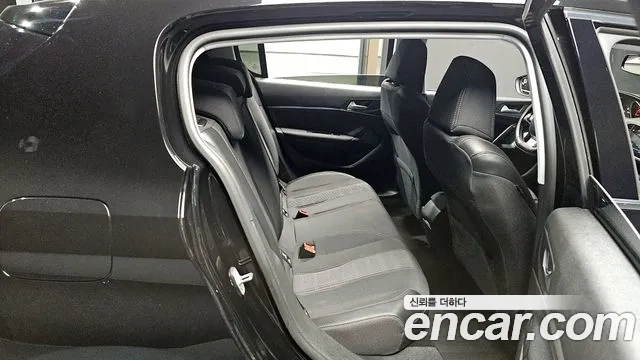 Peugeot 308 second generation 2019 Черный из Кореи, фото 2