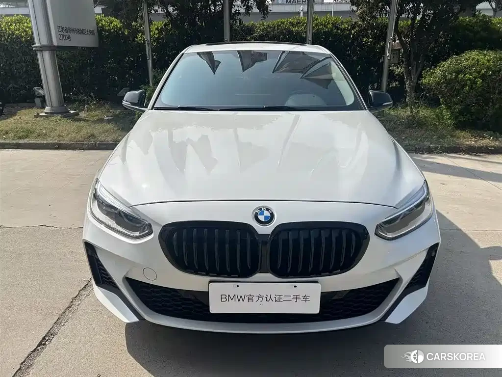 BMW 1 series 2021 Белый из Китая, фото 2