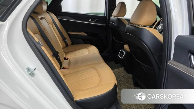 Kia K5 3rd generation 2021 Белый из Кореи, фото 2