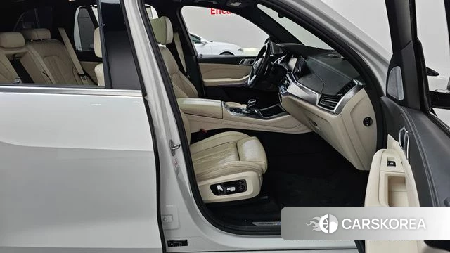 BMW X5 (G05) 2020 Белый из Кореи, фото 2