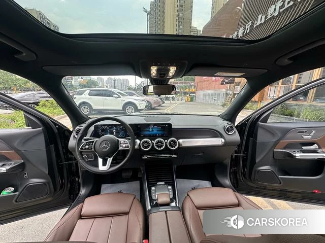 Mercedes-Benz GLB 2021 Черный из Китая, фото 2
