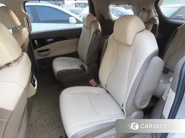 Kia Carnival 4th generation 2020 Белый из Кореи, фото 2