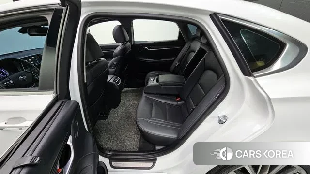 Hyundai Grandeur IG 2018 Белый из Кореи, фото 2