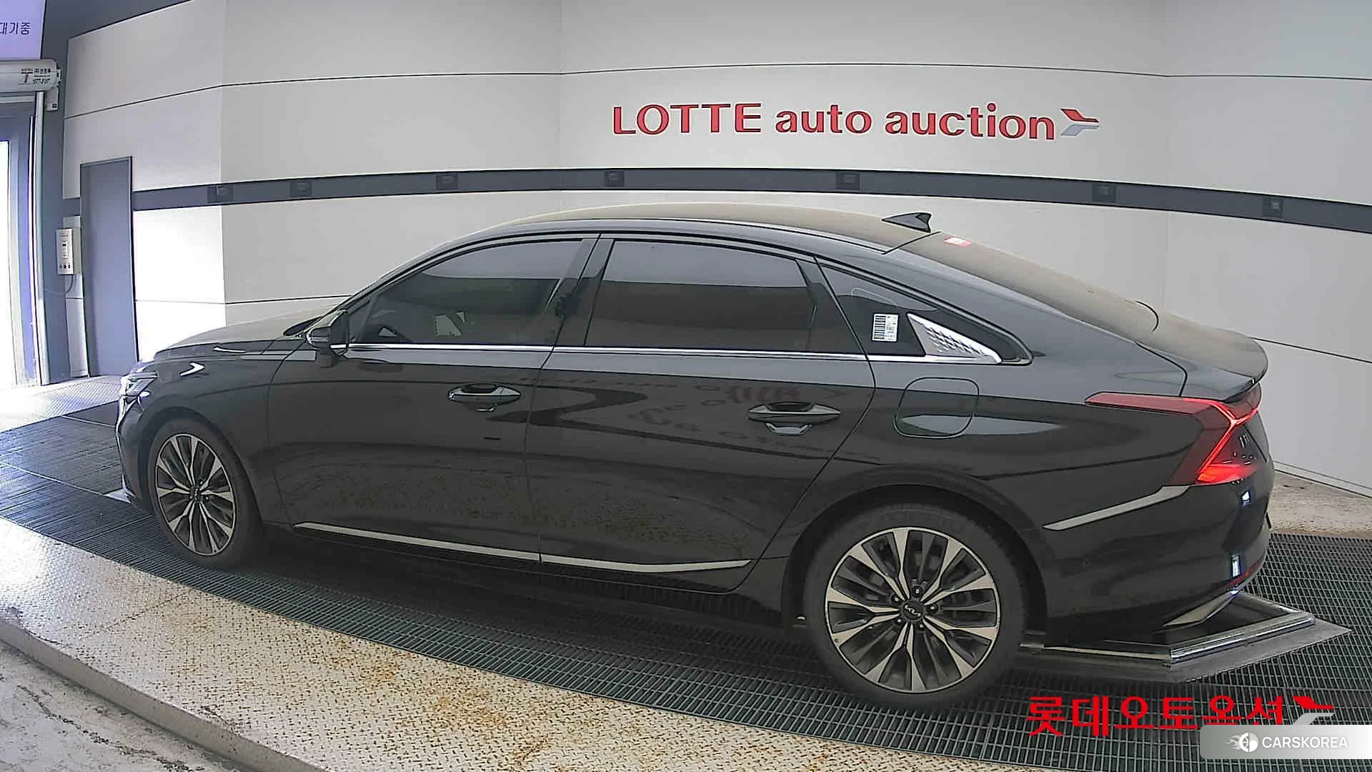 Kia K8 2023 Aurora Black Pearl из Кореи, фото 2