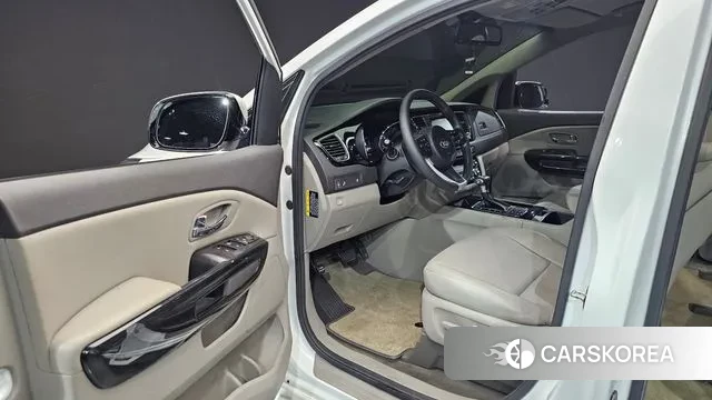 Kia All New Carnival 2018 Белый из Кореи, фото 2