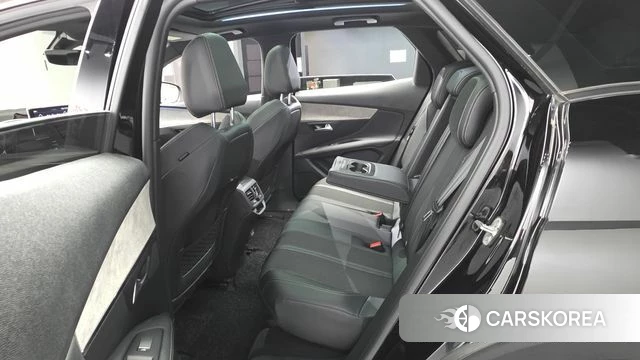 Peugeot 3008 second generation 2022 Черный из Кореи, фото 2