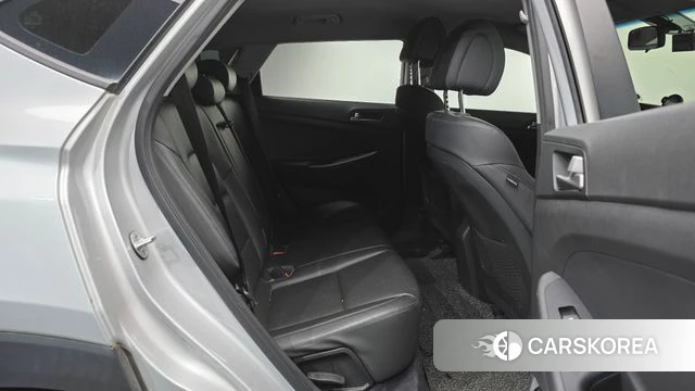 Hyundai All New Tucson 2018 Серебряный из Кореи, фото 2