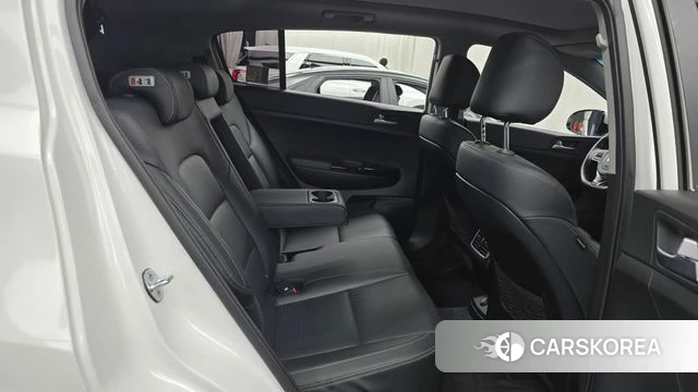 Kia Sportage 4th Generation 2018 Белый из Кореи, фото 2