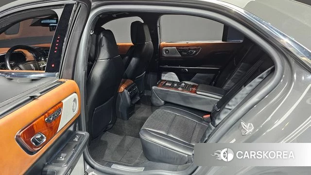 Lincoln Continental 10th Generation 2019 Серый из Кореи, фото 2