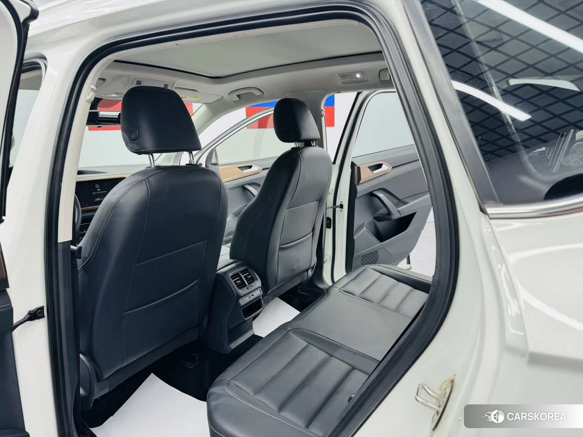 Volkswagen Tuyue 2020 Белый из Китая, фото 2