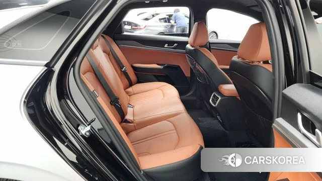 Kia The New K5 3rd generation 2025 Белый из Кореи, фото 2