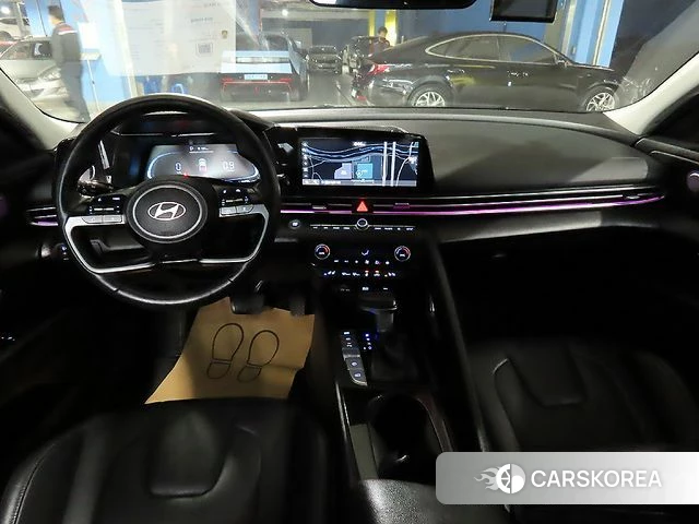 Hyundai The New Avante (CN7) 2024 Белый из Кореи, фото 2