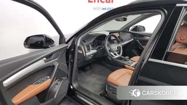 Audi Q5 (FY) 2023 Черный из Кореи, фото 2