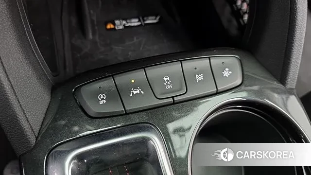 Chevrolet (GM Daewoo) Trailblazer 2022 Серебристо-серый из Кореи, фото 2