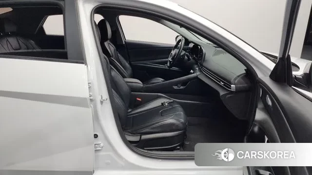 Hyundai Avante (CN7) 2021 Белый из Кореи, фото 2