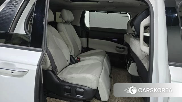Kia Carnival 4th generation 2022 Белый из Кореи, фото 2