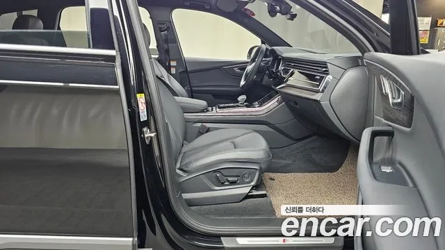 Audi Q7 (4M) 2022 Черный из Кореи, фото 2