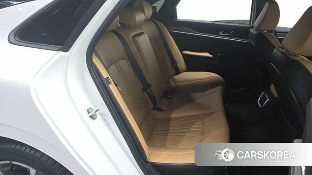 Kia K5 3rd generation 2021 Белый из Кореи, фото 2