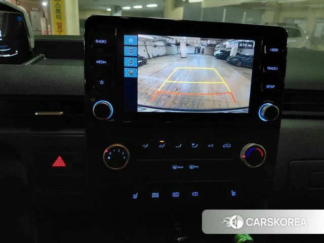 Hyundai Staria 2025 Серебристо-серый из Кореи, фото 2