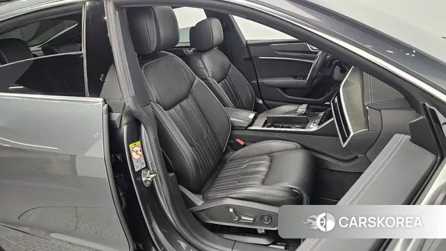 Audi A7 (4K) 2020 Серый из Кореи, фото 2