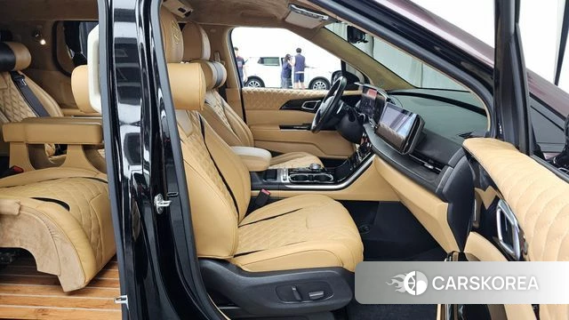 Kia Carnival 4th generation 2022 Черный из Кореи, фото 2