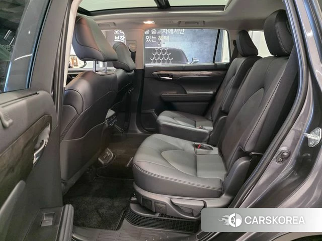 Toyota Highlander 4th Generation 2025 Серый из Кореи, фото 2