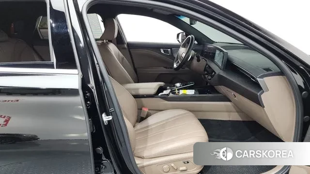 Kia K8 2023 Черный из Кореи, фото 2