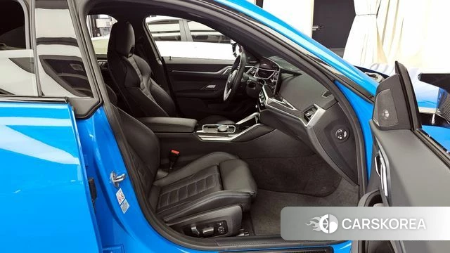 BMW i4 2023 Синий из Кореи, фото 2