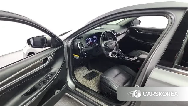 Hyundai Grandeur IG 2018 Серебристо-серый из Кореи, фото 2