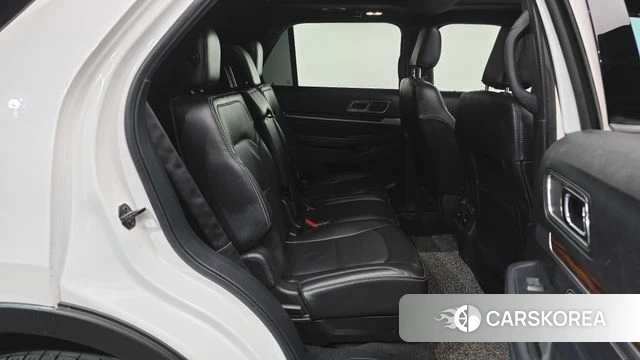 Ford Explorer 2019 Белый из Кореи, фото 2