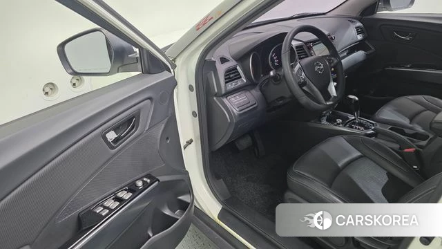 Ssangyong Tivoli Armor 2018 Белый из Кореи, фото 2