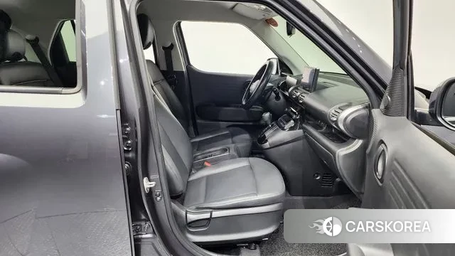 Hyundai Casper 2023 Серый из Кореи, фото 2