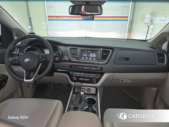 Kia The New Carnival 2018 Серый из Кореи, фото 2