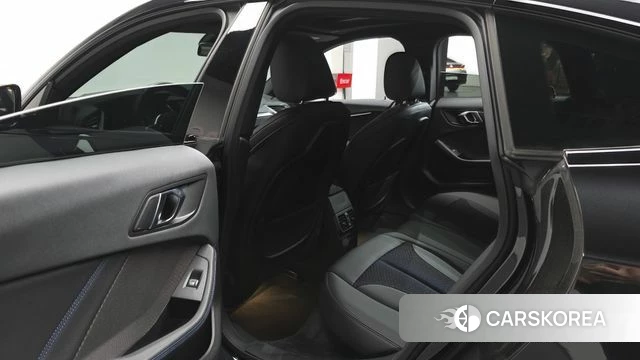 BMW 2 Series Gran Coupe (F44) 2024 Черный из Кореи, фото 2