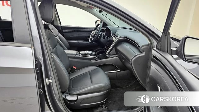 Hyundai Tucson (NX4) 2022 Серый из Кореи, фото 2