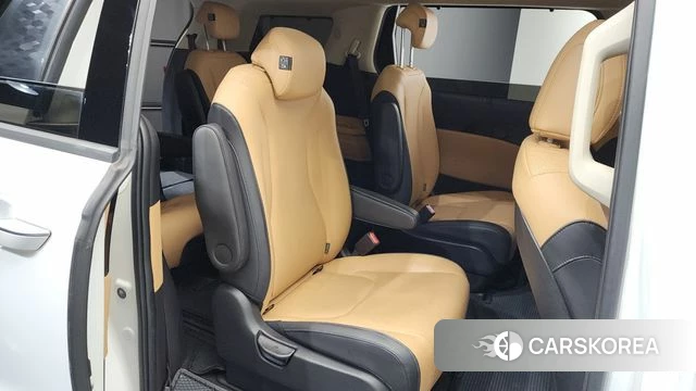 Kia Carnival 4th generation 2022 Белый из Кореи, фото 2