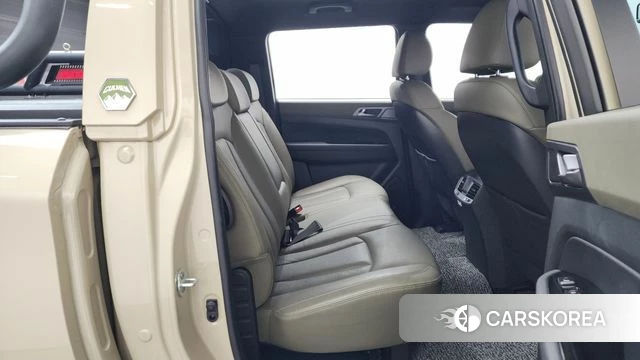 Ssangyong The New Rexton Sport 2023 Жемчужный цвет из Кореи, фото 2