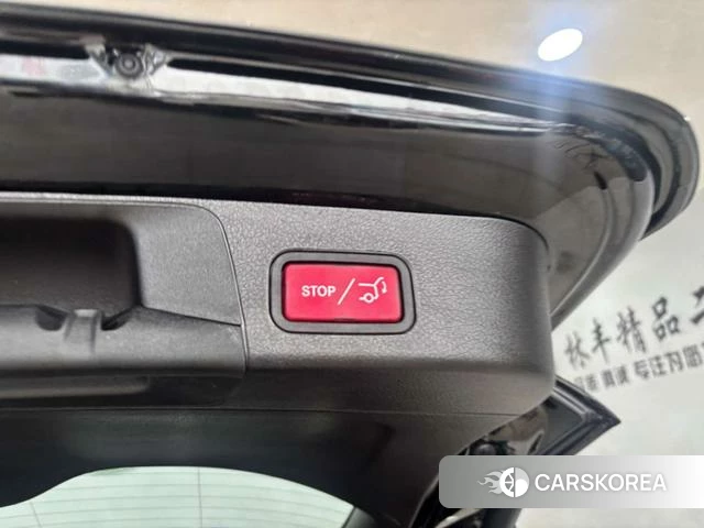 Mercedes-Benz GLB 2025 Черный из Китая, фото 2