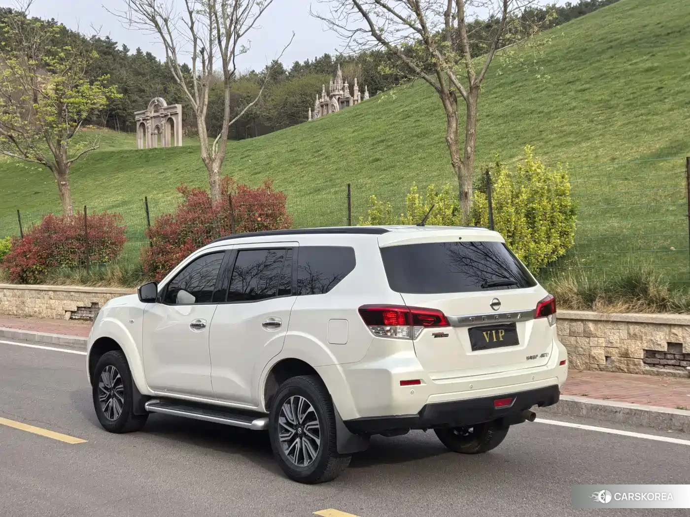 Nissan Terra 2023 Белый из Китая, фото 2