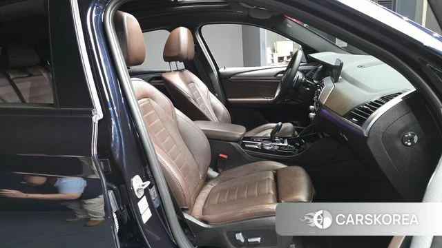 BMW X4 (G02) 2021 Черный из Кореи, фото 2
