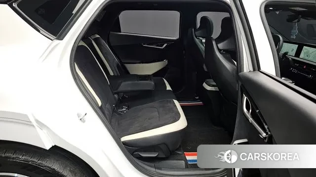 Kia EV6 2023 Белый из Кореи, фото 2
