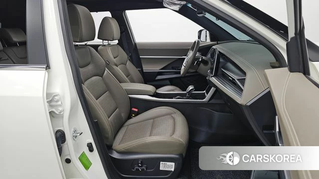 Ssangyong Torres 2023 Белый из Кореи, фото 2