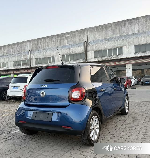 Smart forfour 2018 Синий из Китая, фото 2