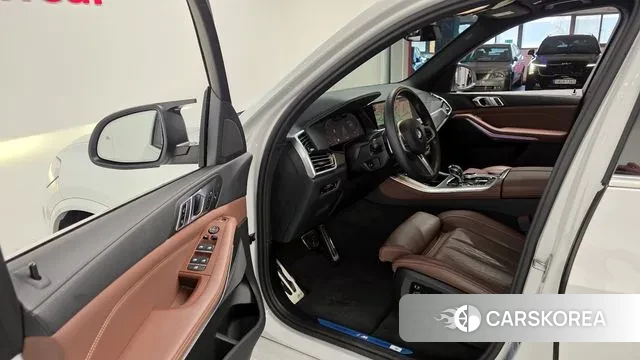 BMW X5 (G05) 2022 Белый из Кореи, фото 2