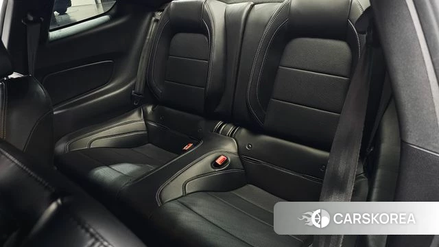 Ford Mustang 2020 Черный из Кореи, фото 2