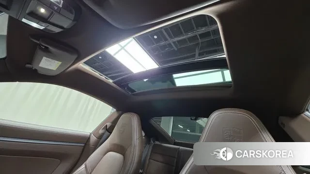 Porsche 911(992) 2021 Серебряный из Кореи, фото 2