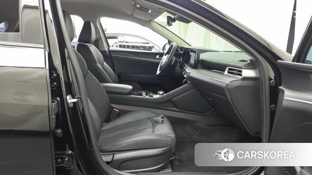 Kia K5 3rd generation 2022 Черный из Кореи, фото 2