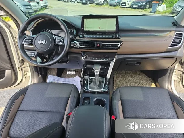 Kia Seltos 2020 Белый из Кореи, фото 2