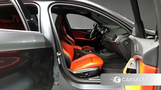 BMW 1 Series (F40) 2021 Серый из Кореи, фото 2